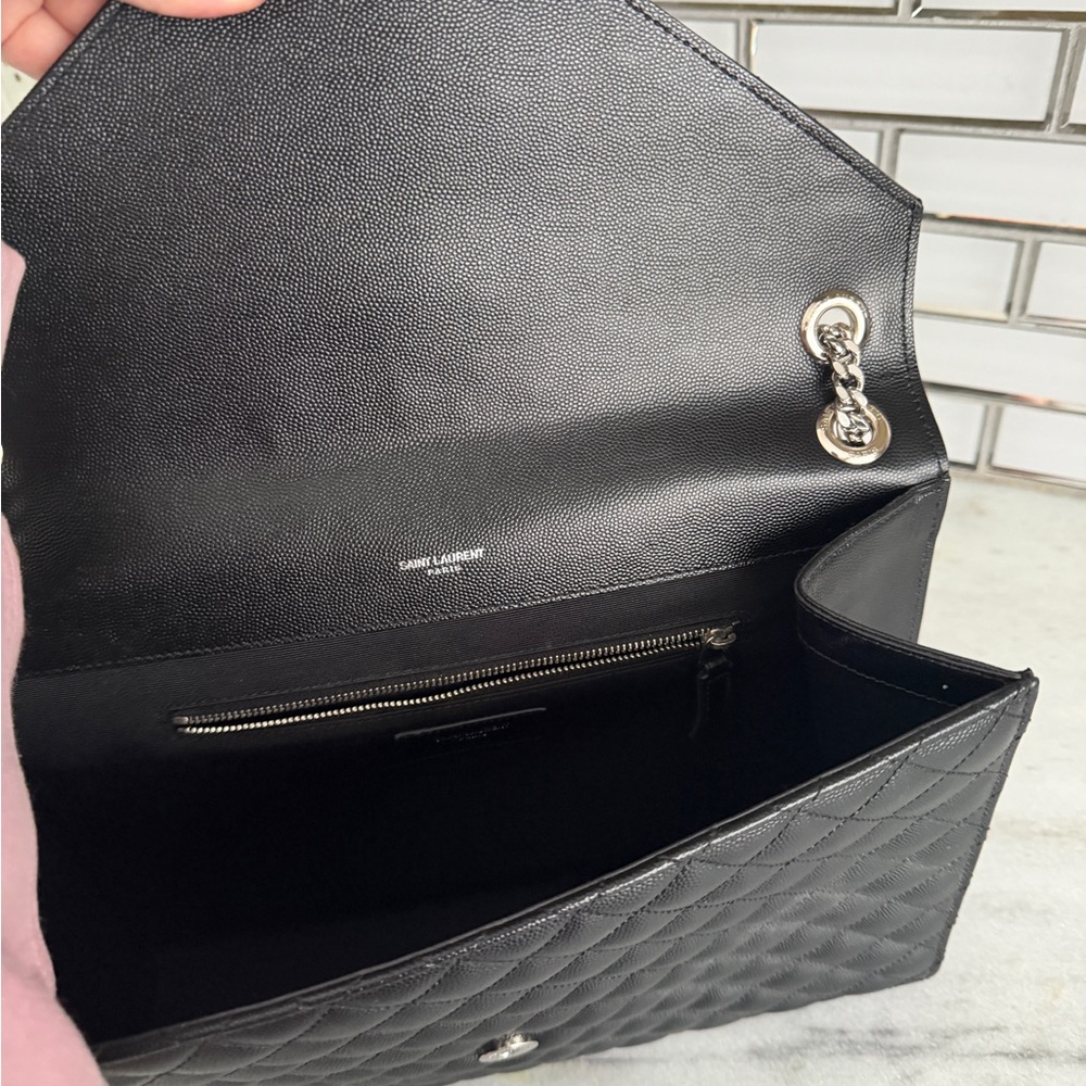 Saint Laurent large envelope Black Quilted Shoulder Bag silver hardware like NEW - Picture 8 of 16